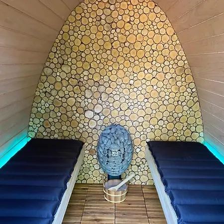 Botel Luxe Wellness Beleving In Een Floating Tiny House *